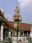 Grand-Palace-Guardian-2.jpg (73kb)