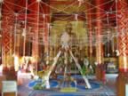 Wat-Srisuphan-inside-1.jpg (142kb)